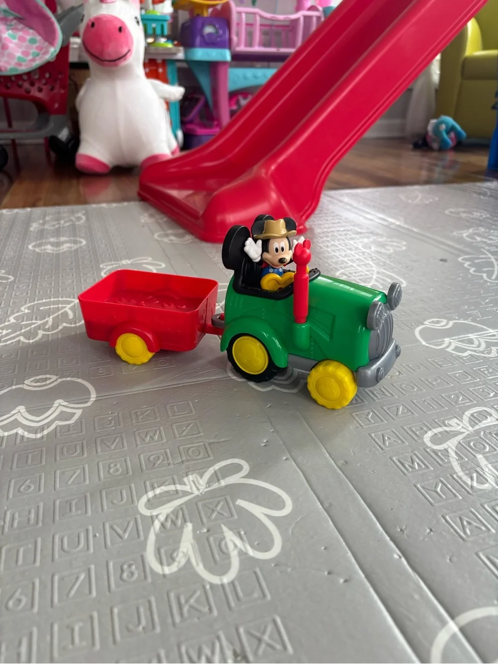 disney mickey mouse farmer & tractor playset